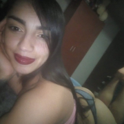 kendra_hot06