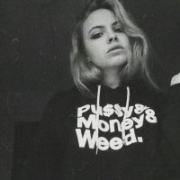 teen_blondie