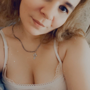 HoTXGirlXLoves