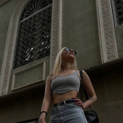 Leila_Harris