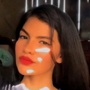 _mia_hot23