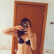 PetiteShyPam