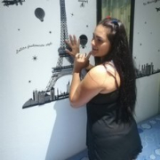 Queen-valery