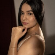 emma_grecy