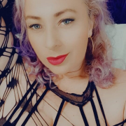 Sofia_curvyy