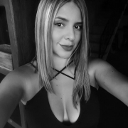 Alana_____