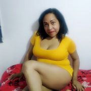 kanela_hot_red