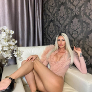 LindsayTwitty