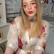 lolla_cute_girl