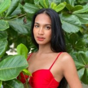 eleanor_armani