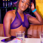 Miss_booty_