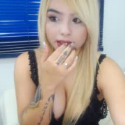 amelie_adams1