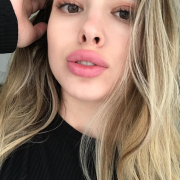 BlondGirll