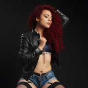 DonnaRedcurly_