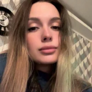 Olivia_2000