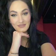 Maddy_Scarlett