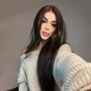 OFFICIALSSWEETBELLA11