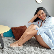 rebecca_hot18