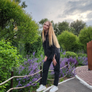 BettyOslon