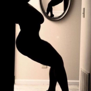Strong_milfa