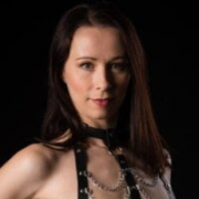 Ronya-Rabe