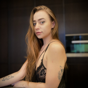 kira_milller