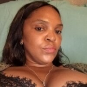 CurvyyCandyy