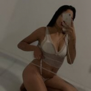 moreniinhaasexy