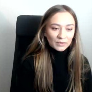 nina_greta
