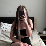 small_blondee