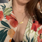 _lonely_wifey_8657