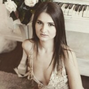 Chrissie_Ruby