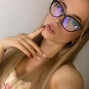 Glam_Emili