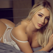 Alessia_Miller