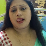 Hot-Pakhi