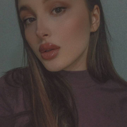 maisie_chest