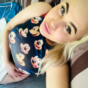 AlexaVibesXO