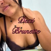 DexiBrunette
