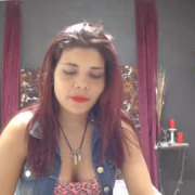 laura_smilex
