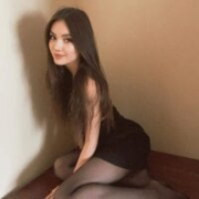 Looraa8