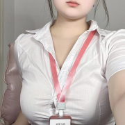 -Vivian-520