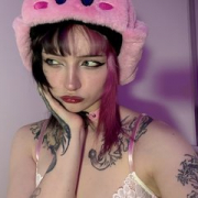kirbyKira