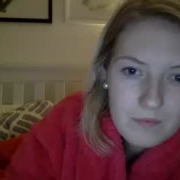 chloe_cox