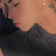 danie_hot19