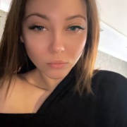 LuxKissss