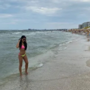 Pamela_brunette11