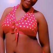 Naughty_Laurah