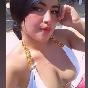MelanyBigAss_