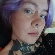 Icewoman_holdbb
