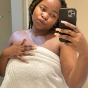 ThickyBella